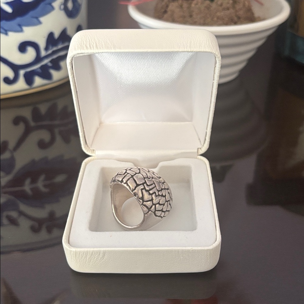Stunning Sterling Silver Cobblestone Ring! - Picture 3 of 7